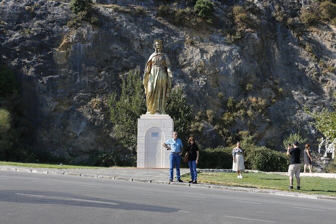 Small Group Ephesus and Sirince Day Tour From Kusadasi/Selcuk - Visiting the Temple of Artemis