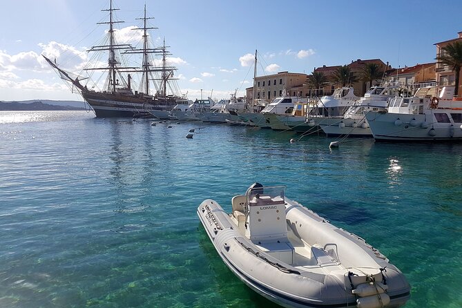 Small Group Tour by MINIVAN La Maddalena & Caprera Island - SARDINIA - ITALY - Minivan Transport for Land Exploration