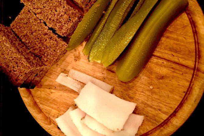 Snacks and Bites in Vilnius Local Market - Visitor Reviews and Insights