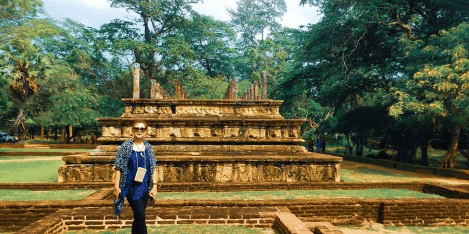 Sri Lankas Ancient Wonders: Sigiriya Rock and Polonnaruwa - Inclusions