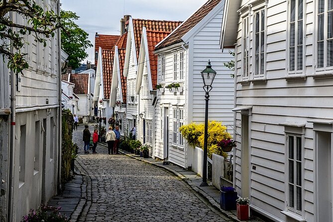 Stavanger: Customized Private Tour With a Local - Exploring Stavangers Landmarks