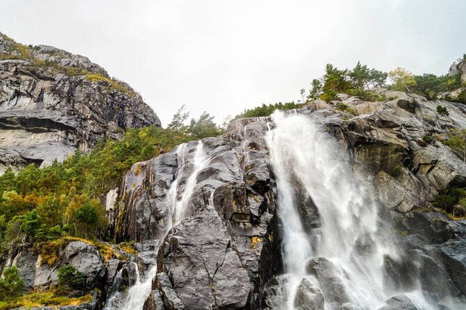 Stavanger: Waterfalls, Caves and Rock Tour By Sea - Customer Reviews
