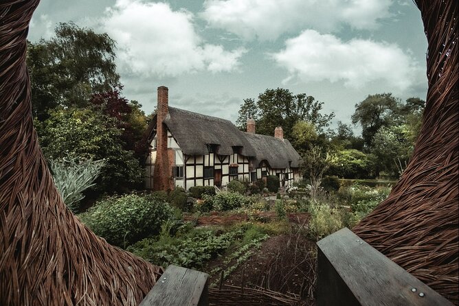 Stratford-Upon-Avon Audio Walking Tour: Shakespeares Life - User Feedback