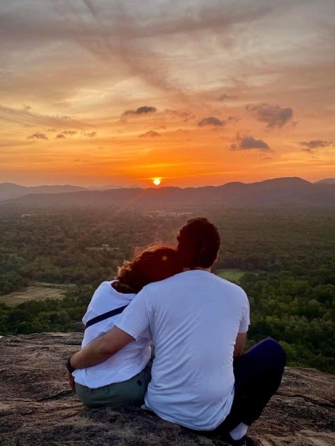 Sunrise / Sunset Hike to Sigiriya Pidurangala Rock - Included Amenities