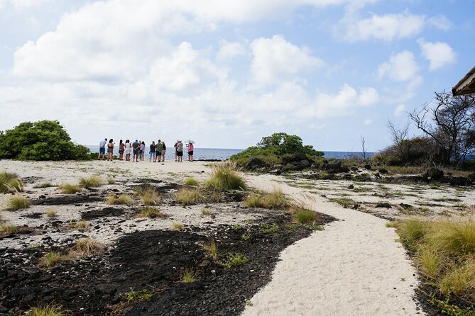 Sunset Kona Salt Farm Tour - Included Amenities