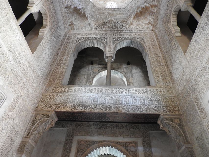 Sunset Legends of the Alhambra: Guided Tour in English - Important Recommendations