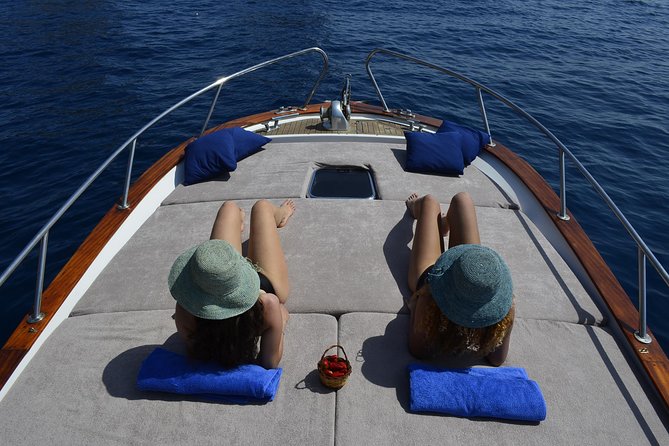 Sunset Tour by Private Boat - Traditional Aperitif and Limoncello