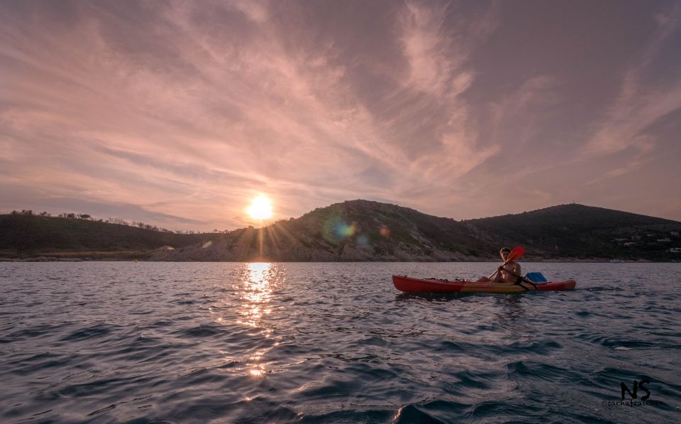 Sunset Trip Kayak Tour in the Gulf of Saint-Tropez - Tour Inclusions and Exclusions