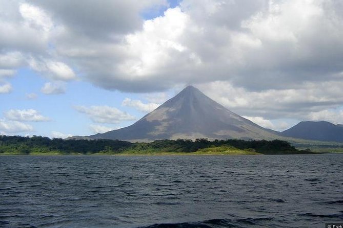 Tabacon Resort and Arenal Volcano Fortuna Waterfall From San José - Discovering Fortuna Waterfall