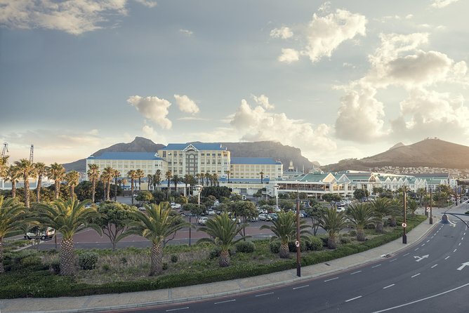 Table Mountain Experience With Half-Day Private Chauffeur - Recommended Attire and Season