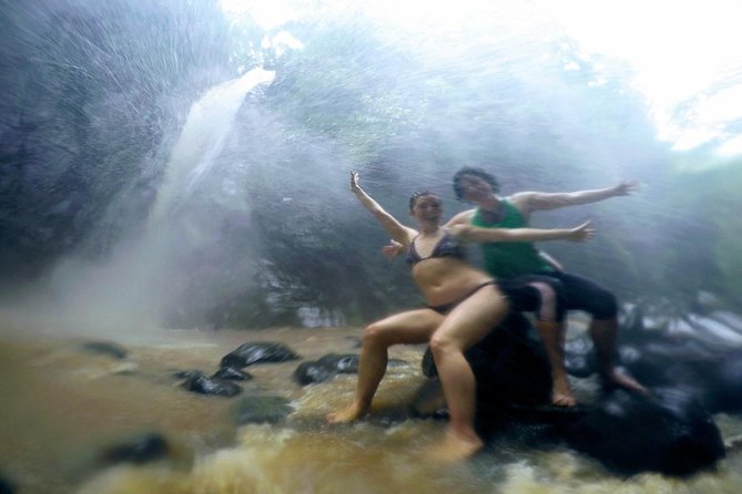 Tamanique Waterfalls , Cliffjumping, Rockclimbing, Hiking and Swimming - Prepare for an Unforgettable Adventure