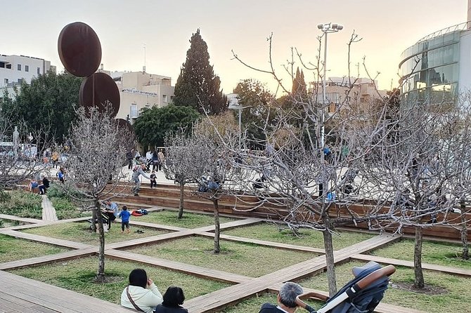 Tel Aviv Highlights Bike Tour - Notable Stops Along the Route