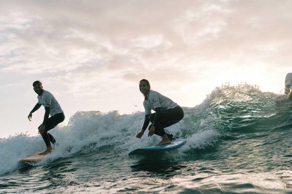 Tenerife: Surfboard and Surf Equipment Rental - Social Opportunities