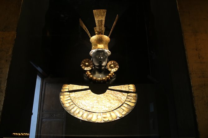 The Larco Museum Tour + Lima City Excursion & Catacombs Visit - Itinerary Highlights