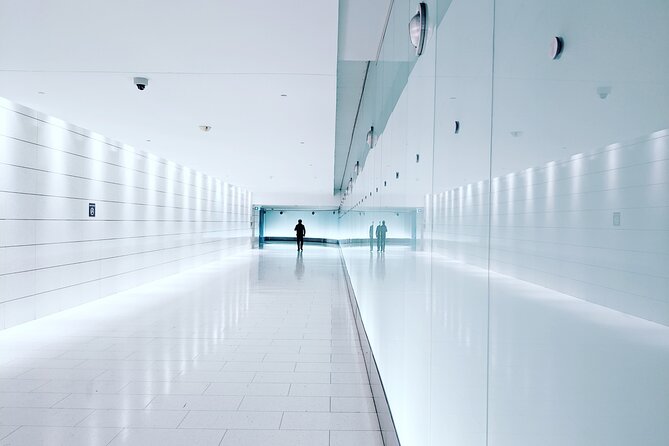 The MTL Detours Montreal Underground City + Downtown Tour - Accessibility Considerations