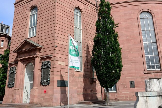 The Tales of Frankfurts New Old Town: A Self-Guided Audio Tour - User Experiences