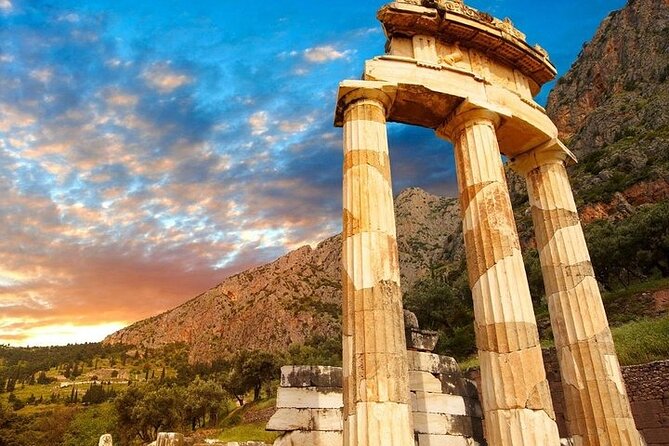 Thermopylae & Delphi Full Day Private Tour Visit Arachova 8 H - Exploring Delphis Heritage