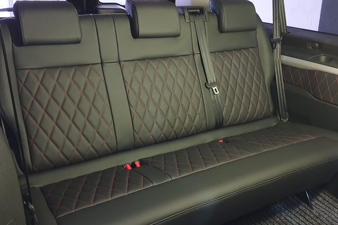 Thessaloniki City From or to SKG Airport Transfer - Driver Characteristics