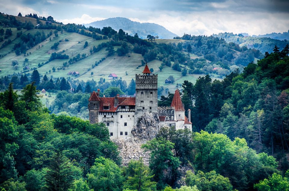 Three Castles in Transylvania Day Trip From Bucharest - Exploring Bran Castle