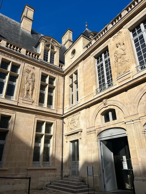 Through Paris History: Family-Friendly Tour at Carnavalet - Museum Experience