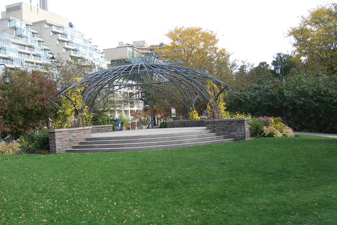Toronto Downtown Private Walking Tour - Customer Reviews