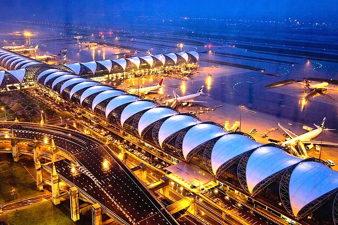 Transfer From Bangkok Airport to Bangkok Hotel by Deluxe Vehicle - What to Expect During Transfer