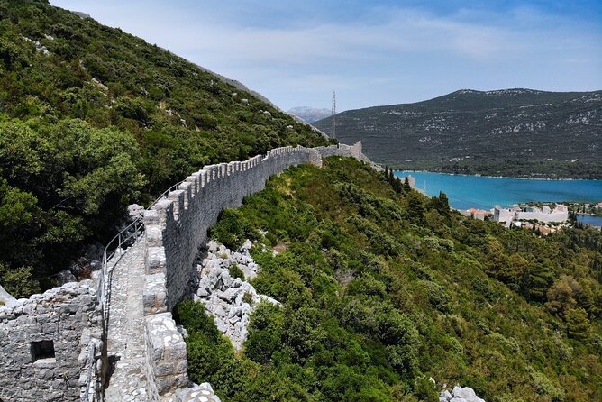 Transfer From Dubrovnik to Split With 2 Hours Stop in Ston Town - Comfortable Transportation Experience