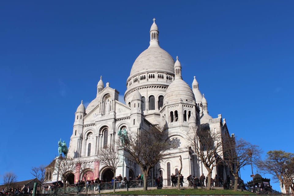 Treasure Hunt : the Burglar of the Hill of Montmartre - Meeting Point and Directions