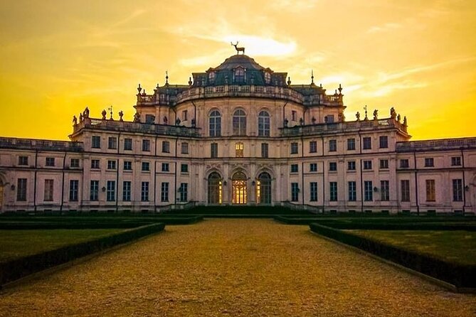 Turin: Private Walking Tour and Royal Snack - Local Traditions and Culture