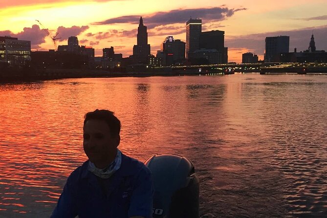 Twilight River Cruises - Wine-focused Cruise