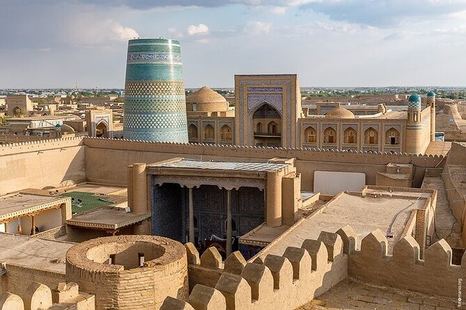 Uzbekistan 6 Days Private Tour Khiva-Bukhara-Samarkand by Train - Visa and Accessibility