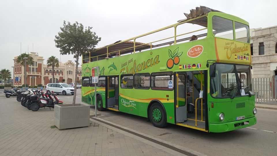 Valencia: Hop-On Hop-Off City Highlights Bus Tour Green Bus - Languages and Audio Guide