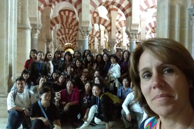 Visit Cathedral Mosque With Official Guide. Small Groups - Customer Reviews Highlights