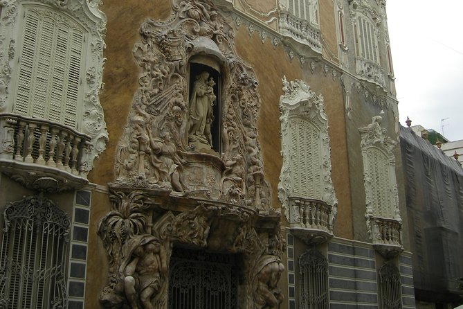 Walking in Valencia - Features of the Walking Tour