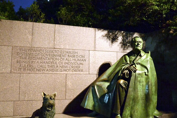 Washington Monument Admission With Morning City Narrated Bus Tour - Exploring the Washington Monument