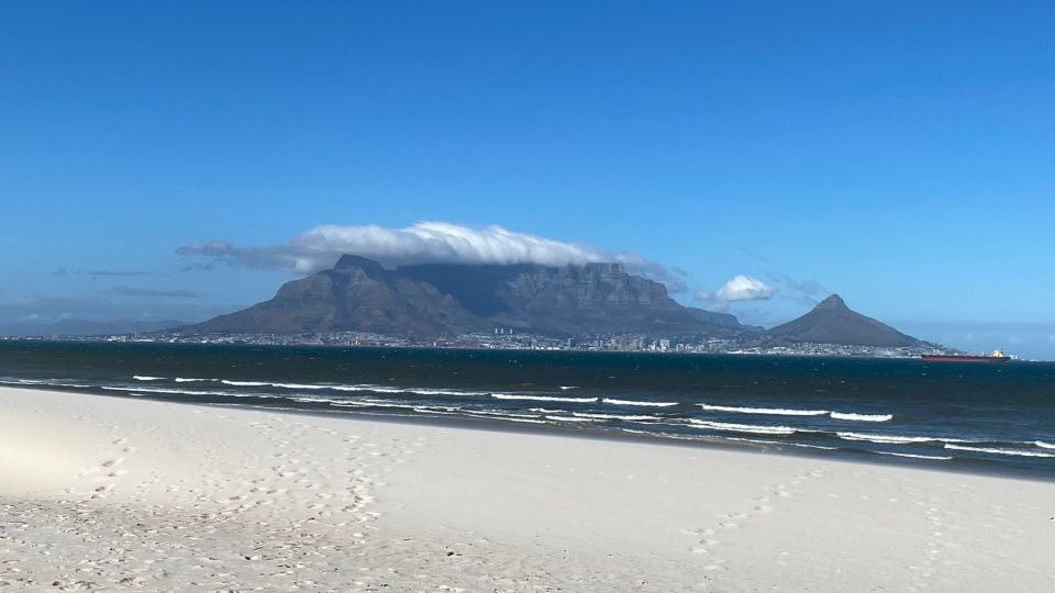 West Coast: Clicking Sounds & Stunning Lagoon (Private Tour) - Turquoise Waters of Langebaan Lagoon