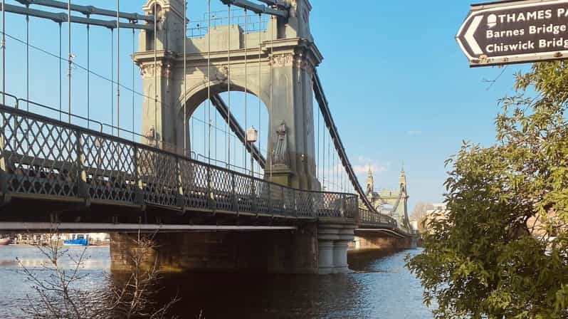 West London River Run - Riverside Landmarks