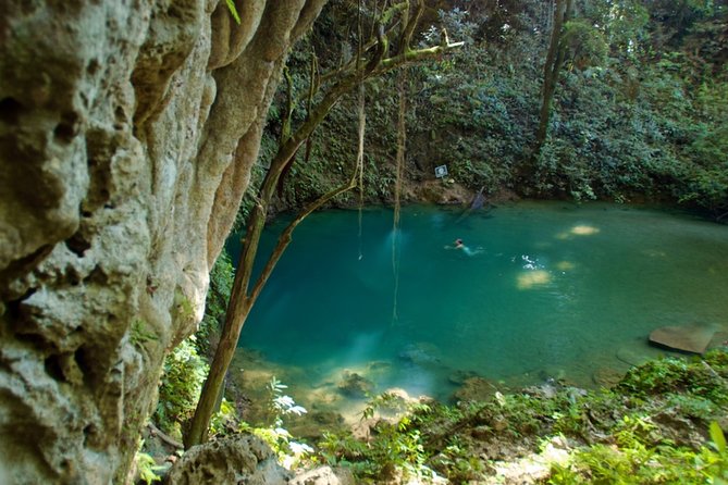 Xunantunich Maya Ruin & St Herman Blue Hole - Tour Pricing and Group Size Details