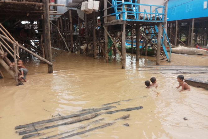 2-Day Temple Visit and Floating Village From Siem Reap - Accessibility Features