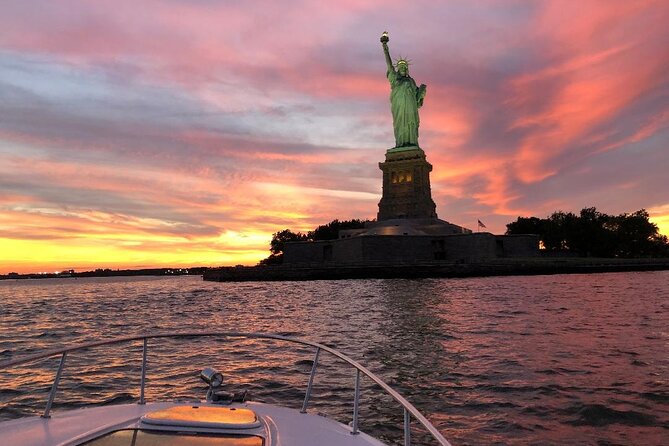 2-hour Private Luxury New York City Sunset Boat Tour - Accessibility Features