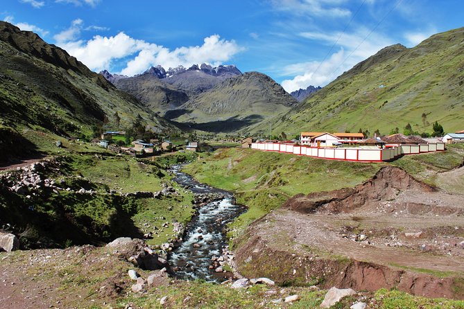 4 Day - Lares Trek to Machu Picchu - Group Service - Positive Traveler Feedback