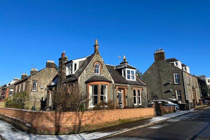 5 Days English Speaking Course Around Edinburgh - Pricing and Group Size