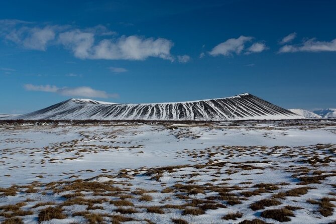 8-Days Guided Iceland Circle Tour From Reykjavík - Exploring Grabrok Crater and Glaumbaer