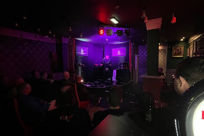 90 Minute Family Close-Up Magic and Illusionism Show in Blackpool - Family-Friendly Experience