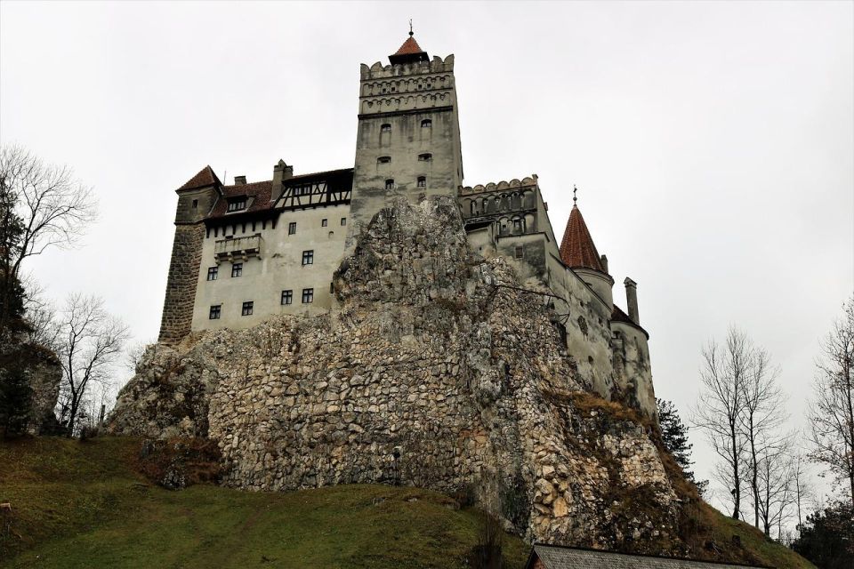 A Day at the Castles - Transylvania Full Day Private Tour - Lunch and Scenic Views