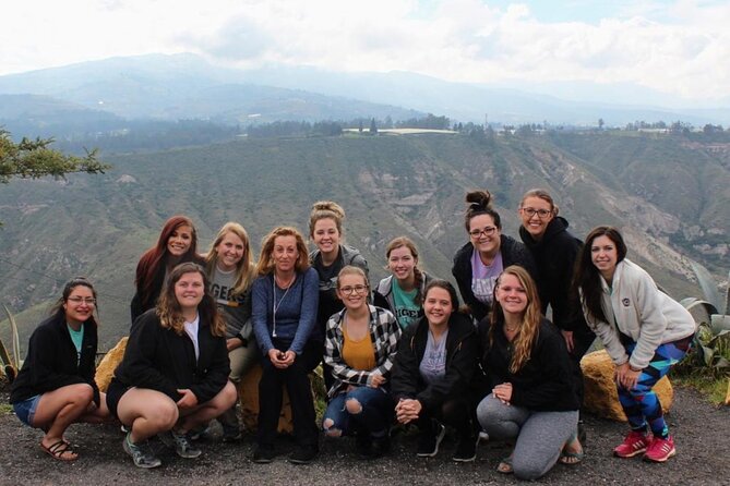 A Professional Guide to Take You Anywhere You Want! Quito.Otavalo - Unique Cultural Immersion