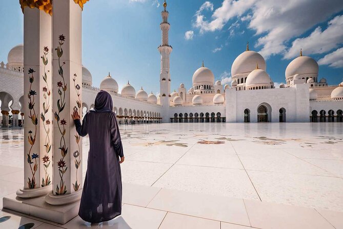 Abu Dhabi City Tour Full Day - Dates Market