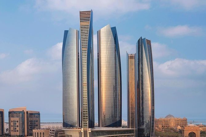 Abu Dhabi Half Day City Tour - Dates Market Visit