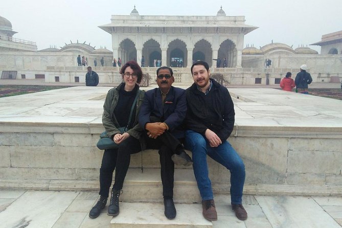 Agra Guiding Tour by Car From Agra Hotel/Airport/Train Station. - Booking Process