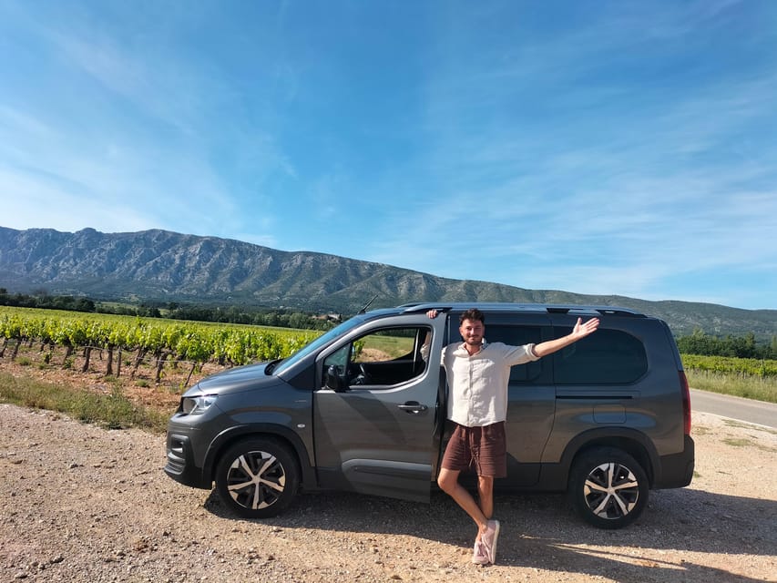 Aix or Marseille: Marseille & Wine Tour in Sainte Victoire - Corniche Kennedy and Calanques